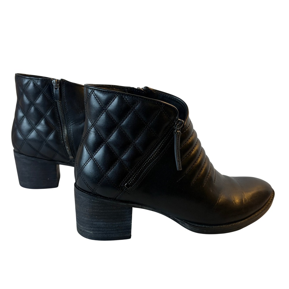Clarks Movie Retro Black Leather Ankle Boots Women 10M Quilted Side Zip